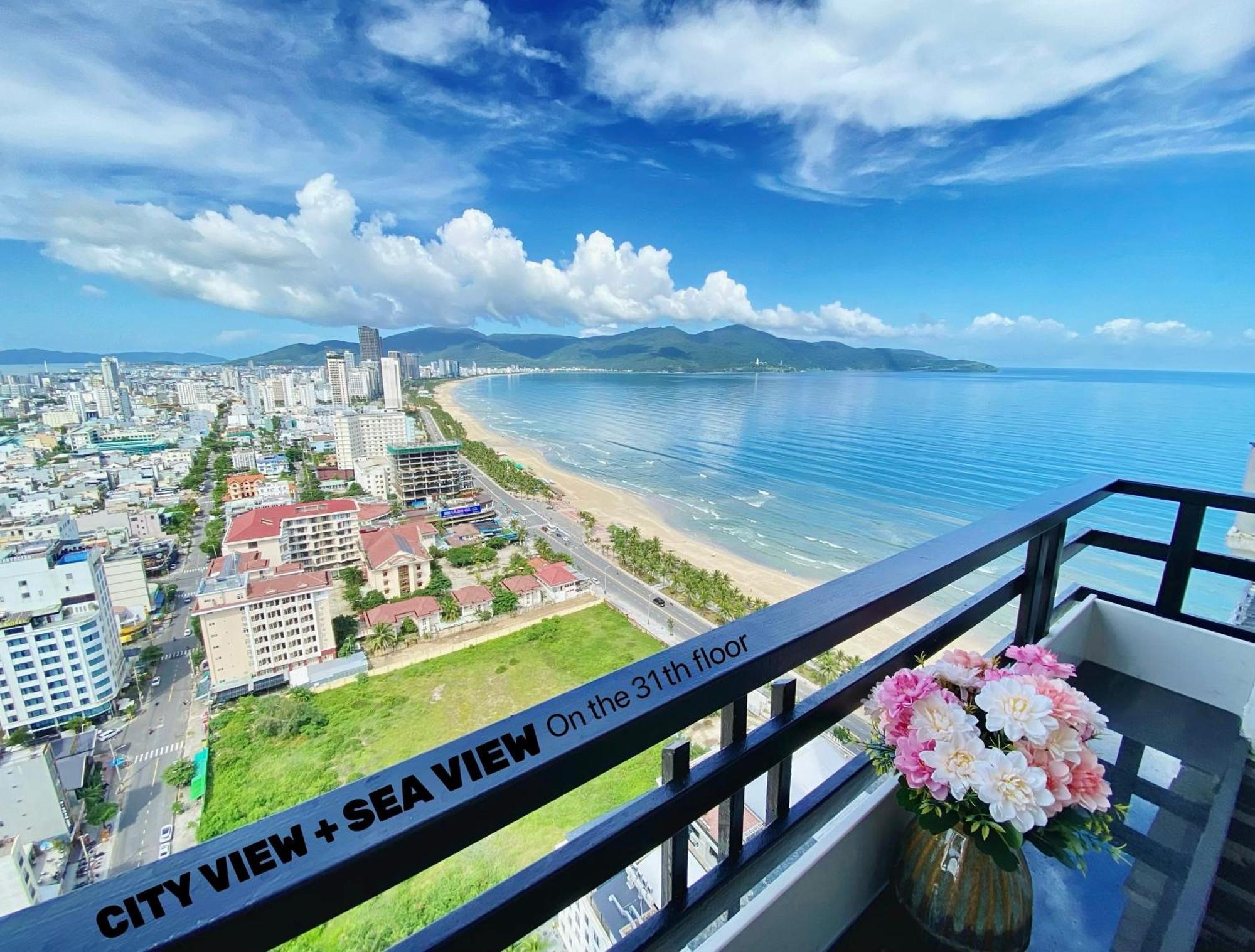 Blue Ocean Apartment At My Khe Danang Exterior photo