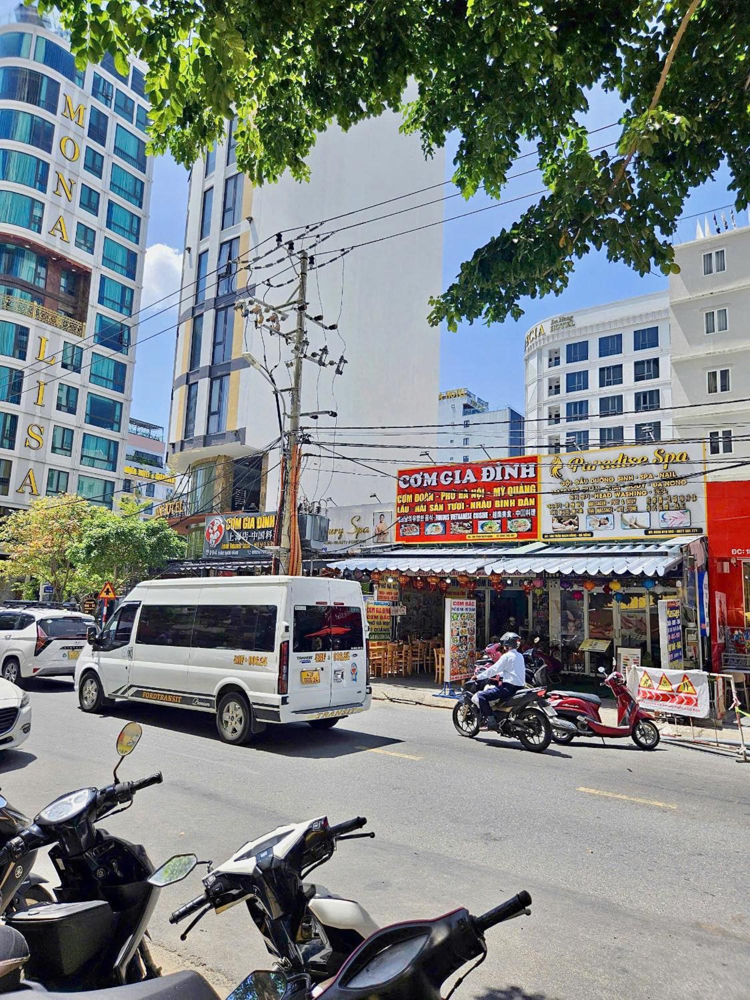Blue Ocean Apartment At My Khe Danang Exterior photo